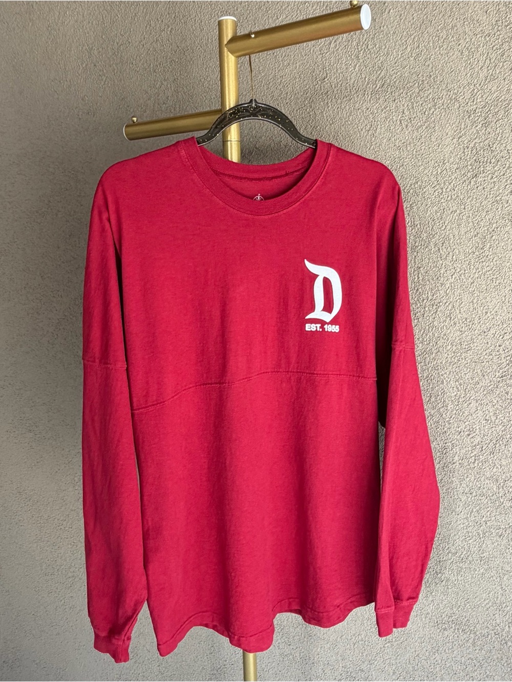 Disneyland Resort Spirit Jersey Red White Logo Long Sleeve Shirt M